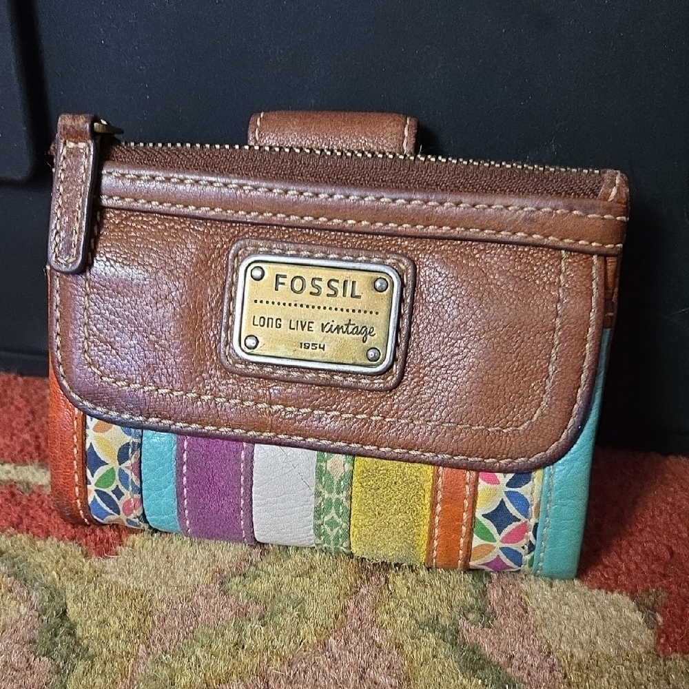 Fossil Emory Patchwork Leather Wallet - image 1